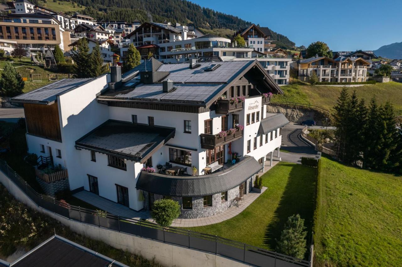 Appartements Alexander ฟิสส์ ภายนอก รูปภาพ